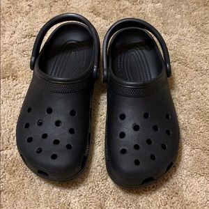 Black Classic Crocs